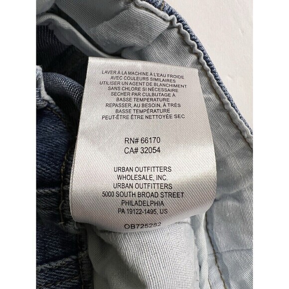 Free People Distressed Denim Mini Skirt w/ back buckle & raw hem - size 0 - Picture 8 of 8